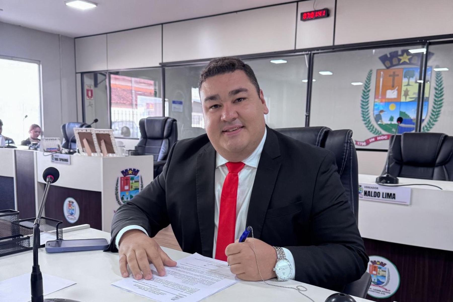 Vereador Alex Garcia solicita espaço para acolhimento de mães atípicas em Parintins